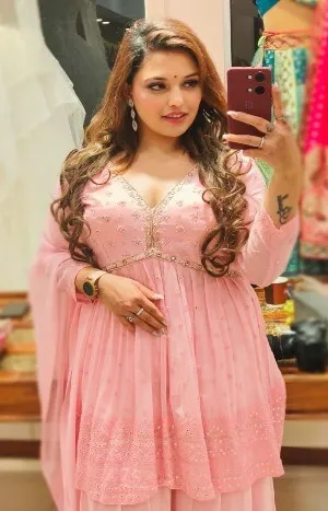 call girl in South Delhi